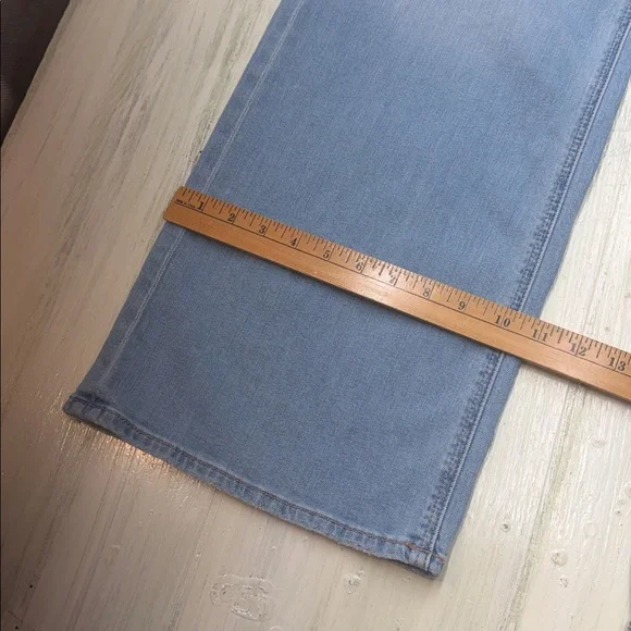 American Eagle Stretch Curvy Super High-Waisted Baggy Wide-Leg Jeans 0R - Picture 6 of 15